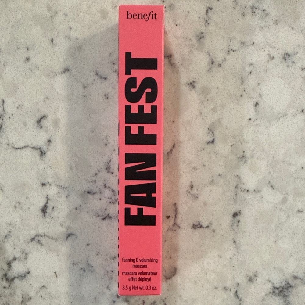 Benefit Fan Fest Mascara in Hyper Black